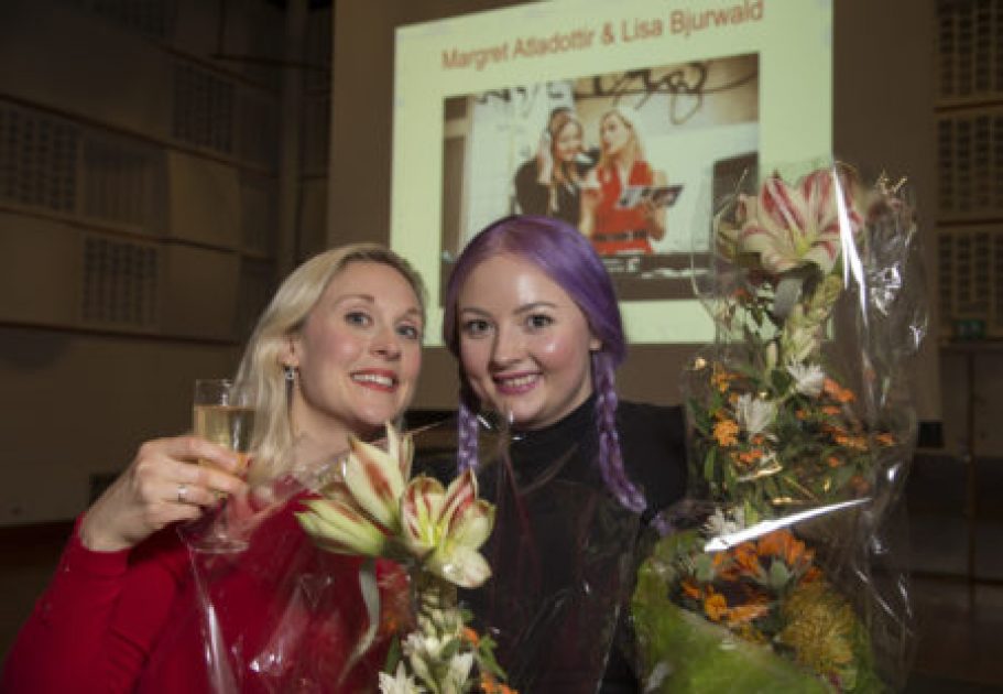 Årets MediaAmazoner 2015 Margret Atladottir & Lisa Bjurwald